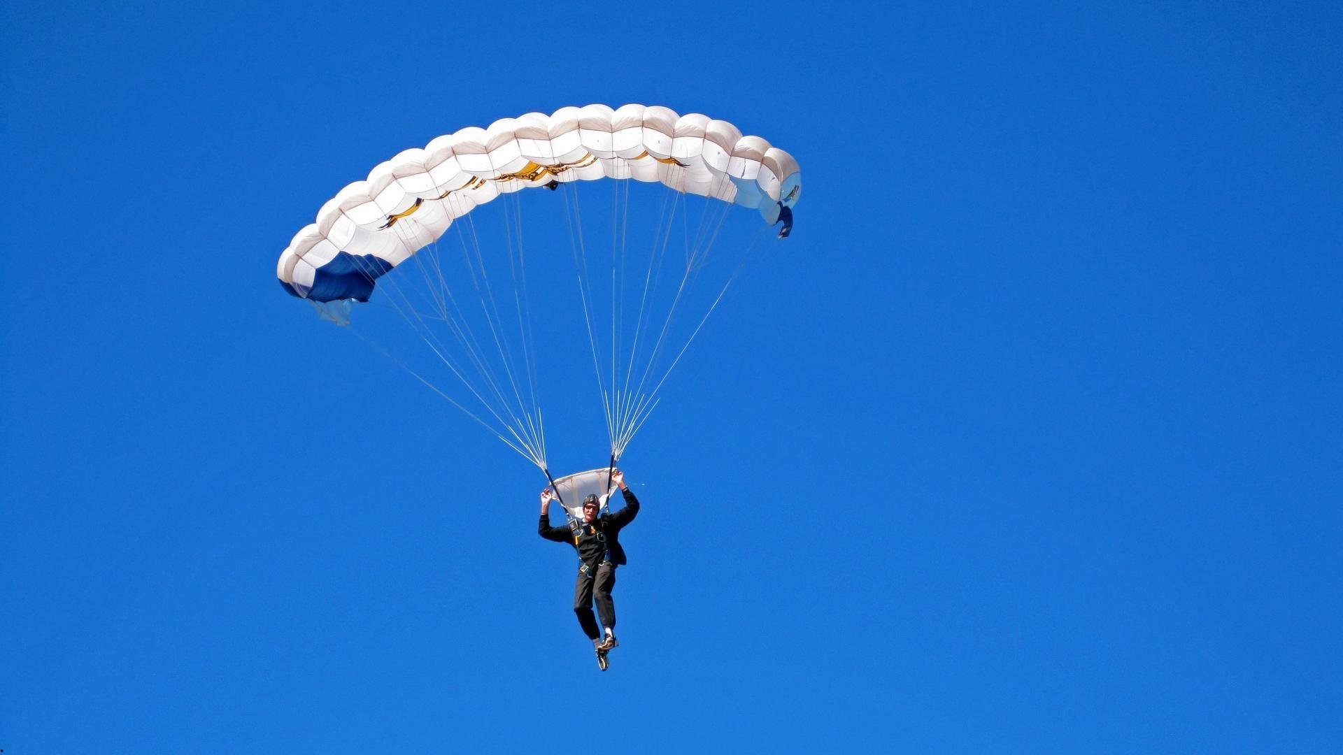 虚拟体育崛起，电子竞技与传统体育的融合新趋势_中欧体育